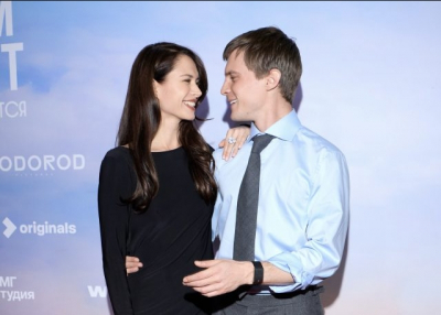 Федор Бондарчук, Иван Янковский, Диана Пожарская и Сергей Бурунов на премьере мини-сериала &quot;Москва слезам не верит. Все только начинается&quot;