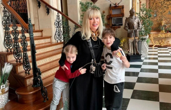 Правда о двойняшках Пугачёвой: как певица обманула всех