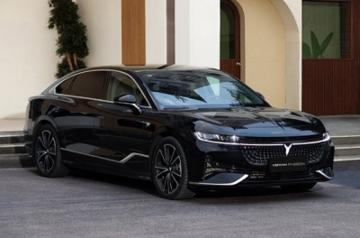 Бренд GAC объявил цену на обновленный кроссовер GS8 Dragon: продажи начнутся 1 июля