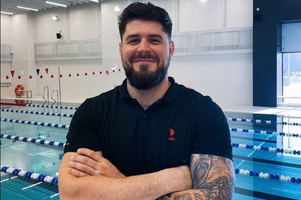 Мать пропавшего пловца Свечникова требует объяснений из-за остановки поисков в Босфоре