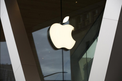 ФАС пригрозила Apple "цифровым ножом": 14 дней на внедрение российского софта в iPhone