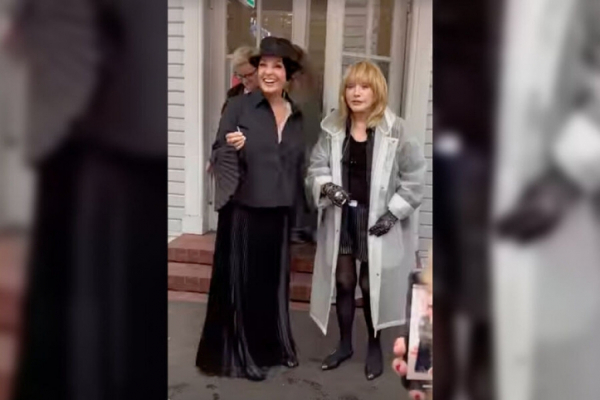 Пугачева с трудом передвигается по Юрмале: как звезда справляется с трудностями