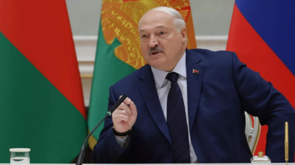 Лукашенко потребовал ускорить создание единого финансового рынка ЕАЭС